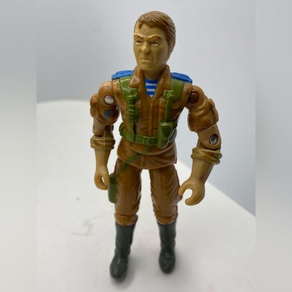 1991 Vintage Hasbro GI Joe Red Star V-1  Red October Collector Action Figure - Picture 1 of 4